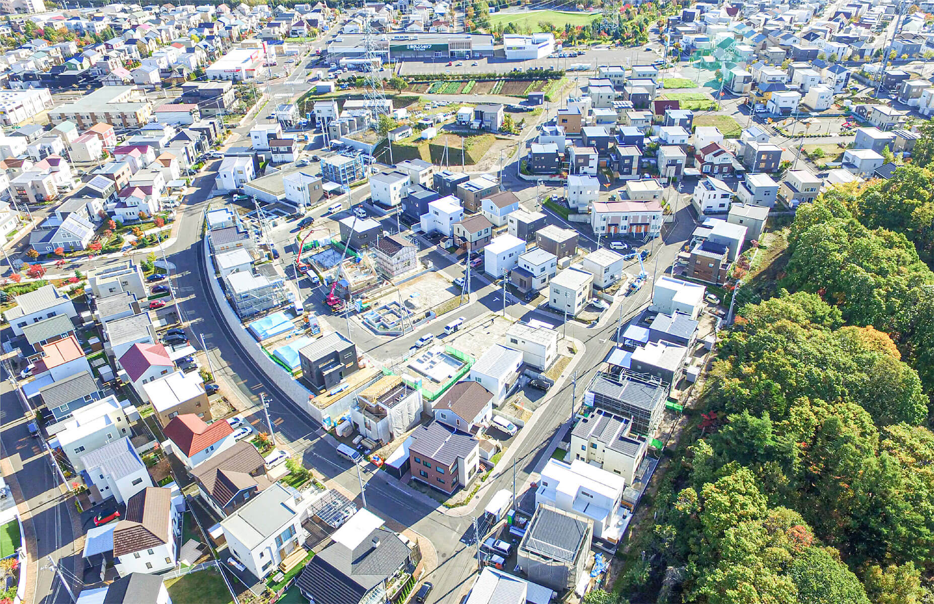 まちをつくる。暮らしを彩る。